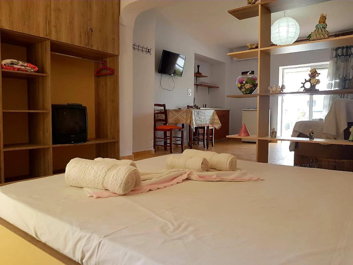 Aira Apartment Himare Exterior photo