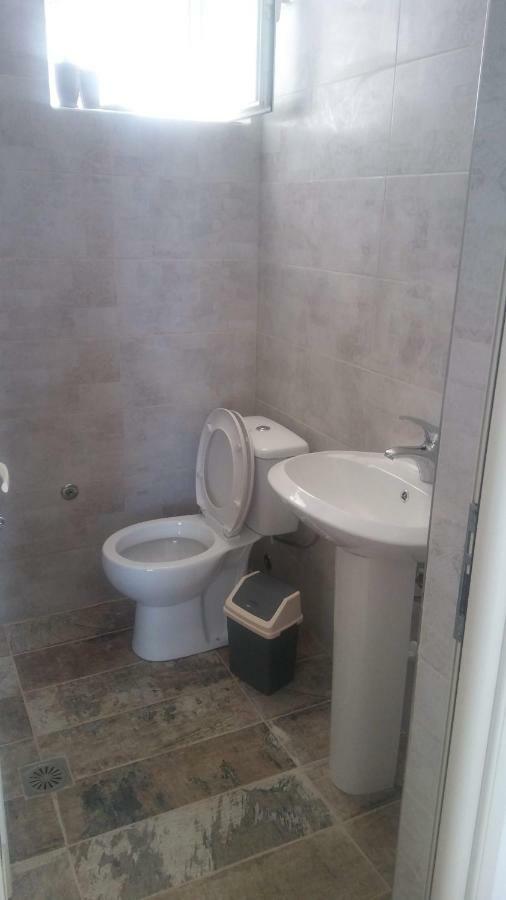 Aira Apartment Himare Exterior photo