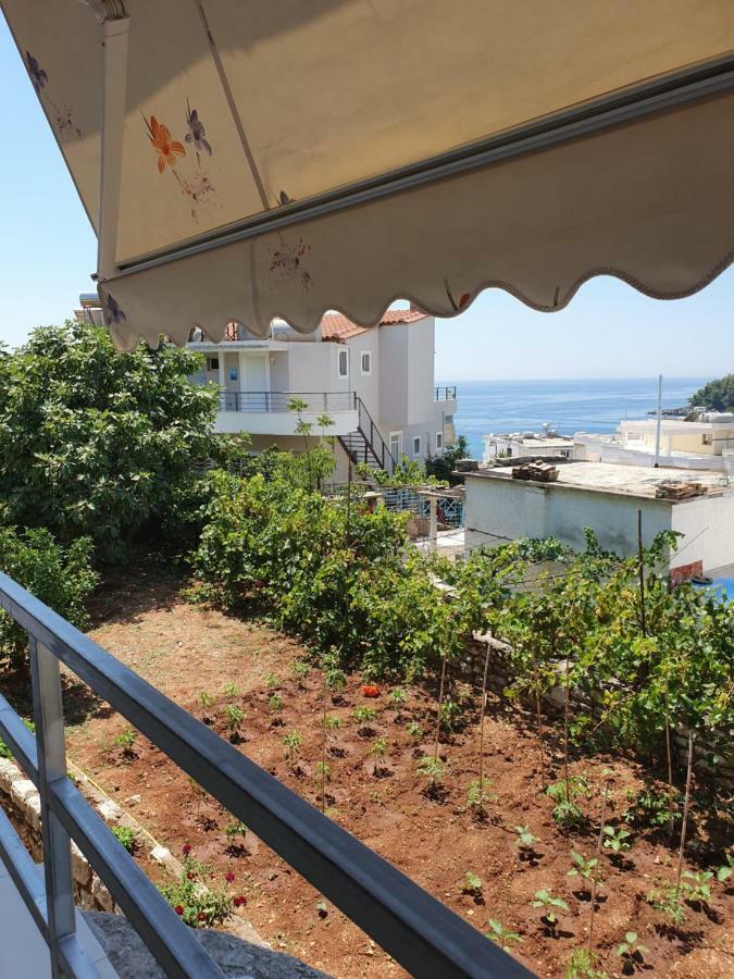 Aira Apartment Himare Exterior photo